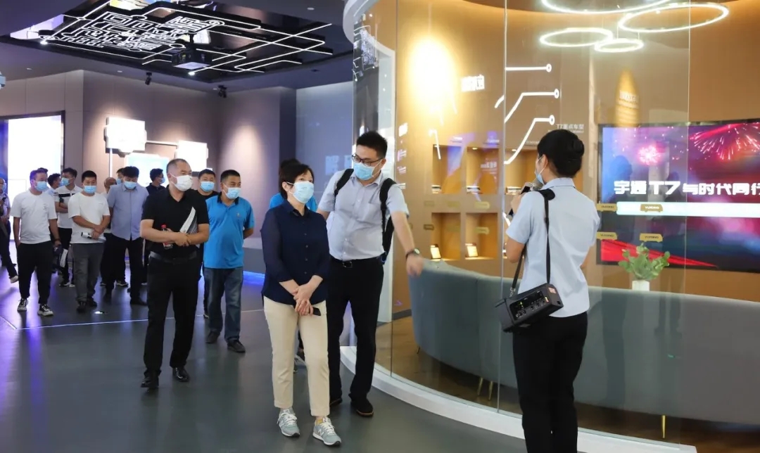 新能源?“心”配送！9888拉斯维加斯新能源物流车品鉴会在郑召开