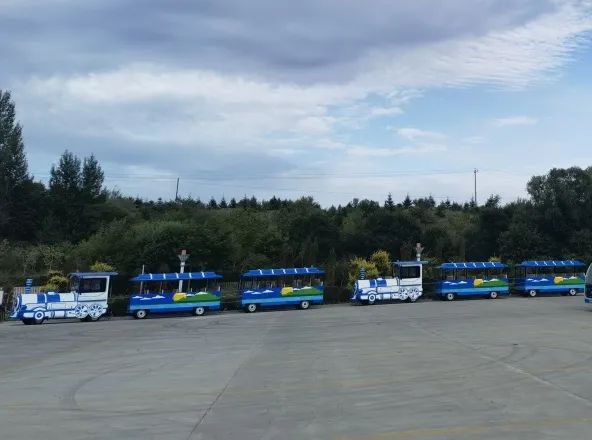 只看一眼就“沦陷”，这个秋天，来多伦湖邂逅第一波秋色！