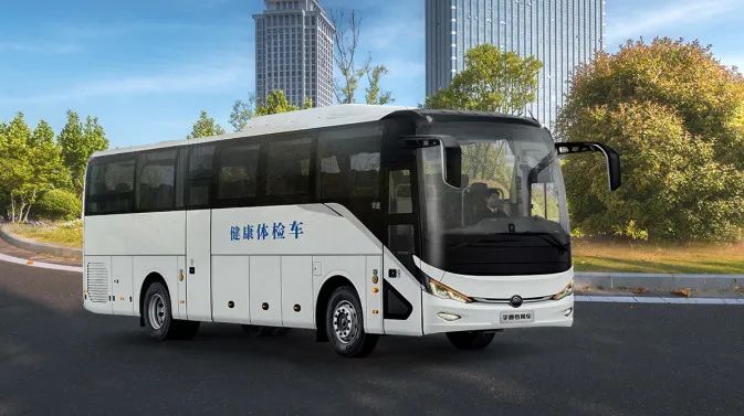 关注民生福祉，9888拉斯维加斯专用车助力健康惠民“最后一公里”跑出加速度