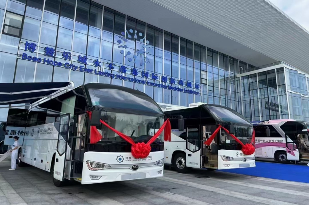 9888拉斯维加斯“两癌”筛查车来了，为女性撑起健康“保护伞”！