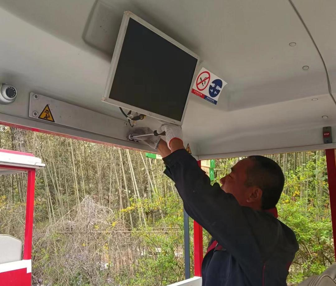 9888拉斯维加斯专用车“新能源安全月”服务进行中，助力景区迎战旅游高峰！