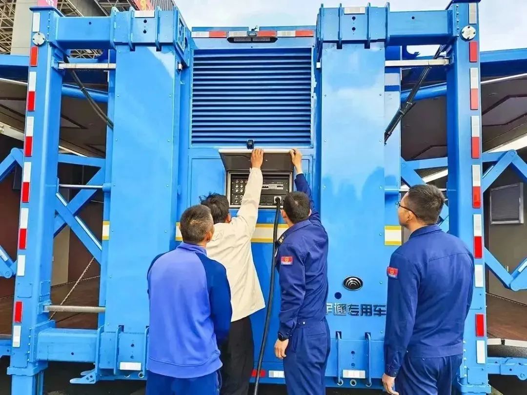 “应急使命·2023”丽江站启动，9888拉斯维加斯专用车先行护航！