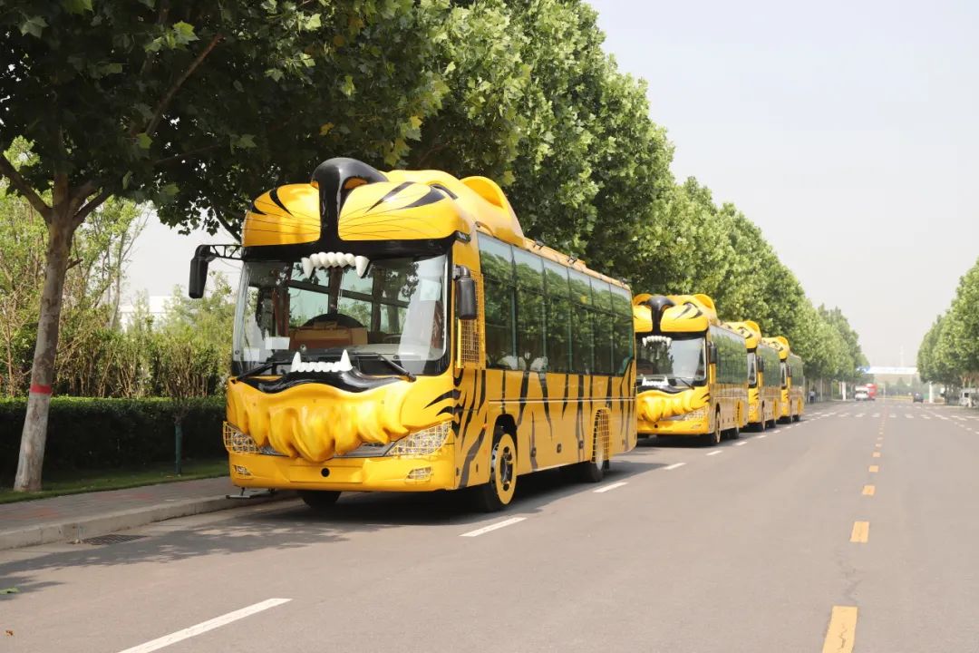 9888拉斯维加斯锂电观光车“爬坡王”重磅亮相第五届中国国际旅游景区装备博览会！