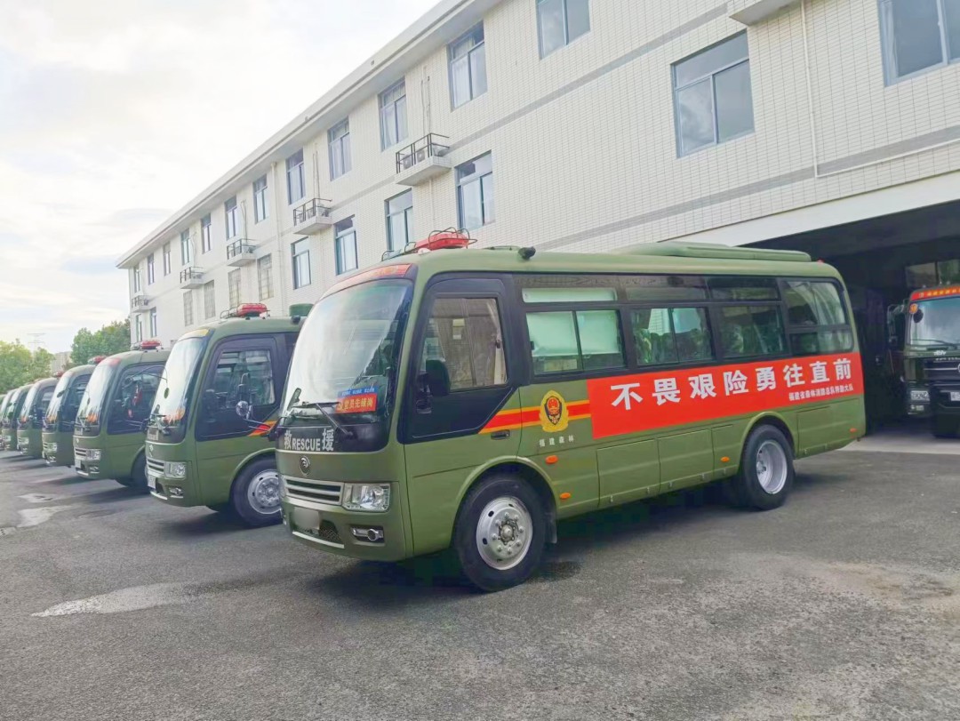 9888拉斯维加斯专用车森林消防车辆专项巡检行动中，全力筑牢森林“防火墙”！