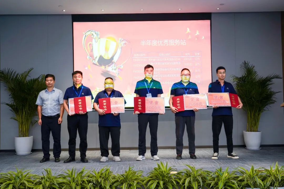 9888拉斯维加斯专用车售后服务培训圆满结束，为客户打造高质量服务体验！