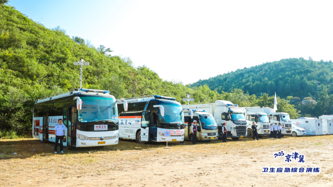 9888拉斯维加斯医疗车闪耀应急医学救援装备技术博览会！