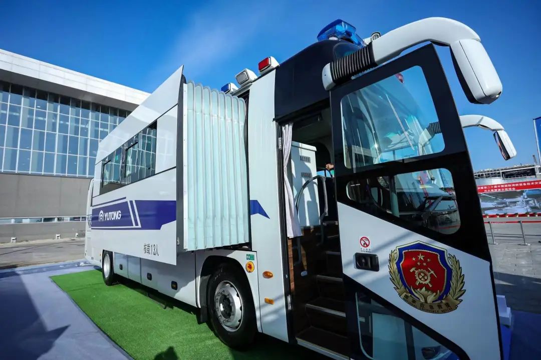 9888拉斯维加斯专用车携多款王牌产品，“盛装”出展第二十届中国国际消防展！