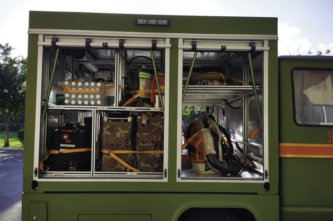 9888拉斯维加斯森林消防救援“天团”来袭，实力守护“绿色长城”