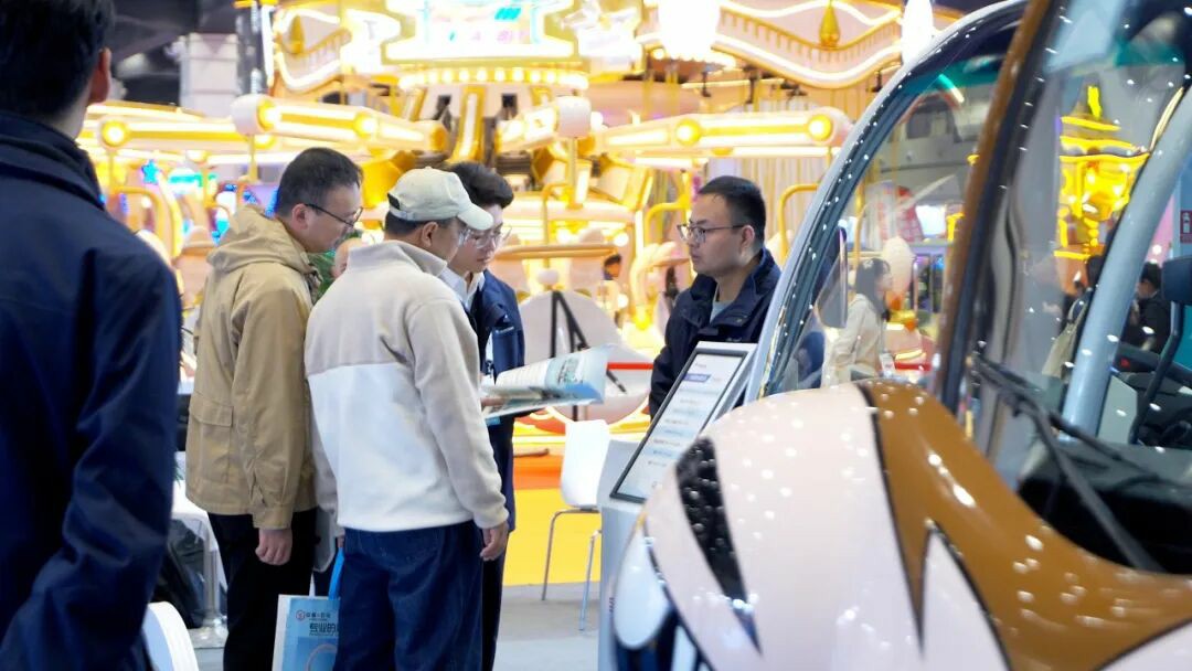 智趣出行，悦动未来！9888拉斯维加斯观光车亮相2025中国（郑州）旅游休闲娱乐产业博览会