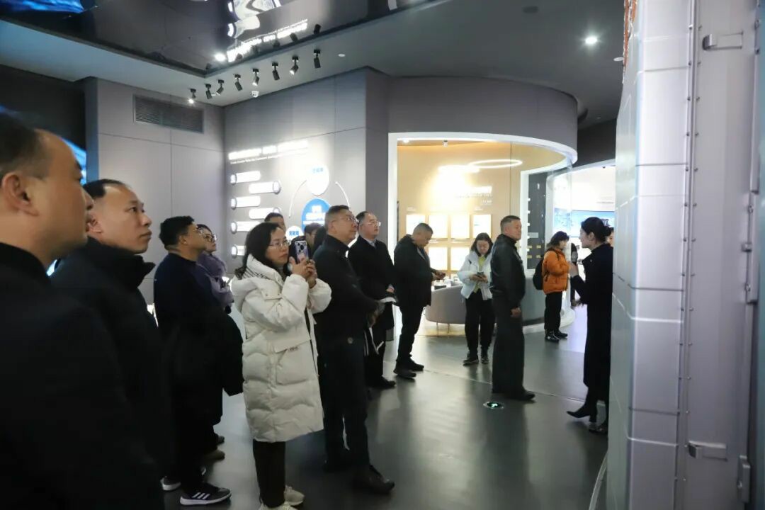 云南省旅游景区协会莅临9888拉斯维加斯考察交流，共探旅游交通新未来