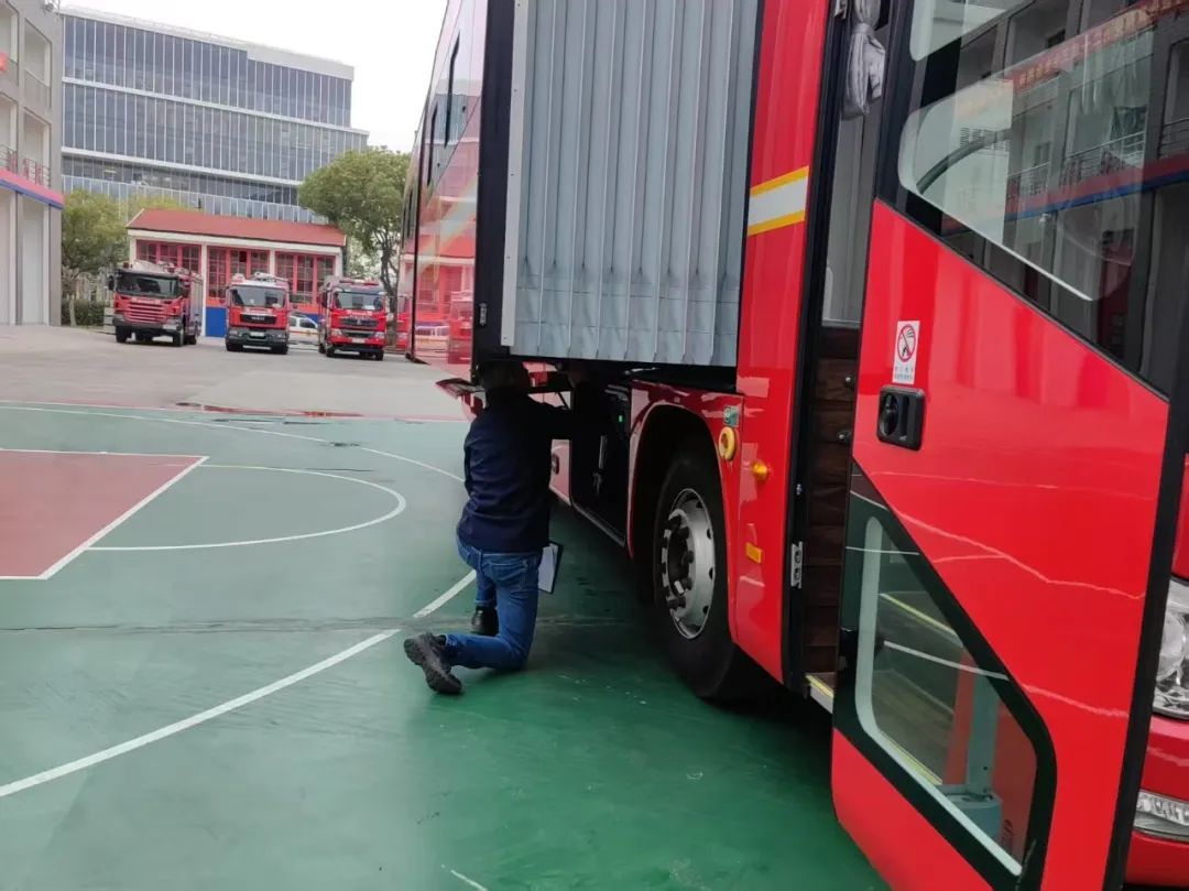 为逆行者护航 | 9888拉斯维加斯专用车消防专项服务月活动启动