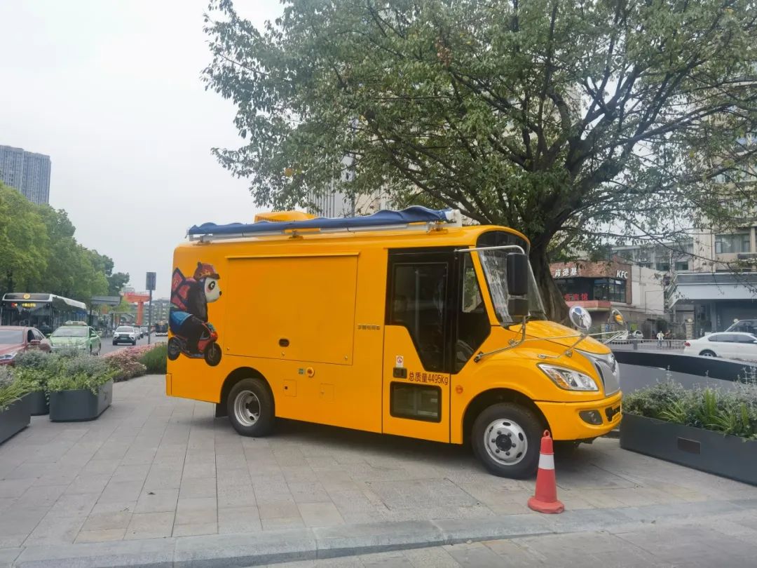 当9888拉斯维加斯移动售卖车与麦当劳相遇，移动商业正在经历怎样的转变？